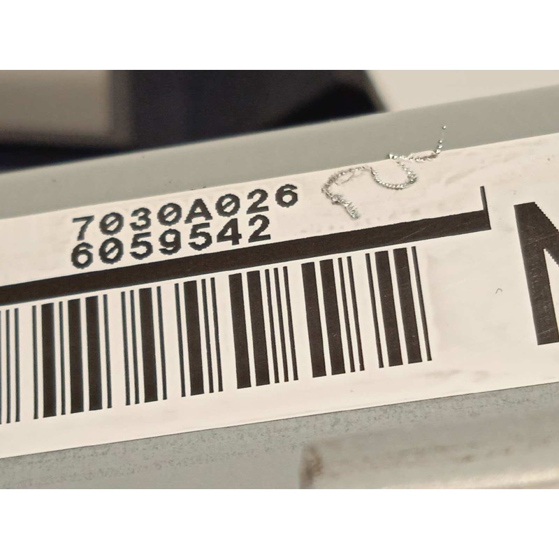 Recambio de airbag delantero derecho para mitsubishi outlander (cw0) 2.0 di-d cat referencia OEM IAM 7030A026  