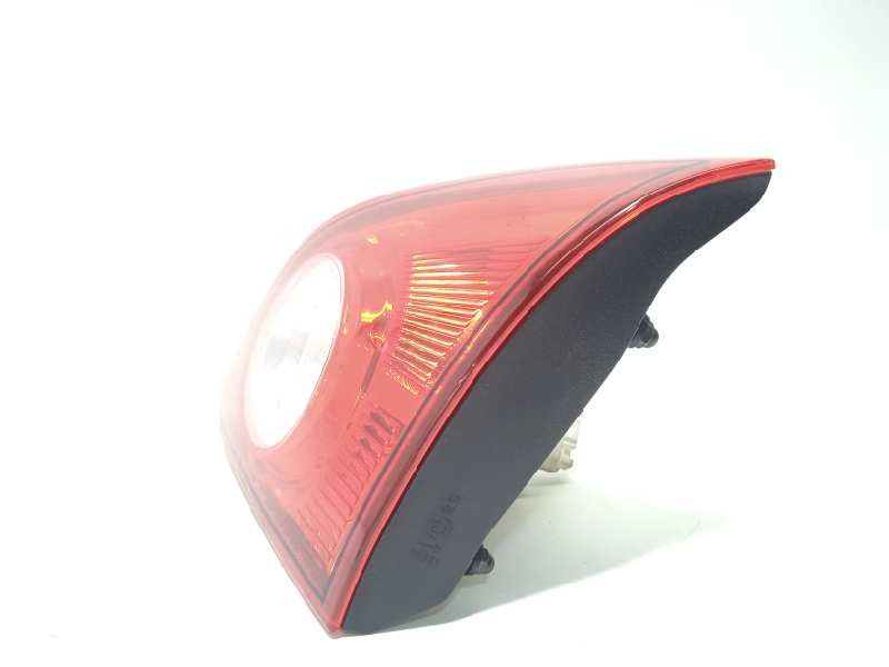 Recambio de piloto trasero derecho interior para nissan qashqai (j10) acenta referencia OEM IAM 26550JD800  89071064