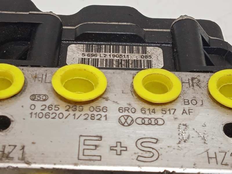 Recambio de abs para volkswagen polo (6r1) sport referencia OEM IAM 6R0614517AF 6R0907379AK 0265239056