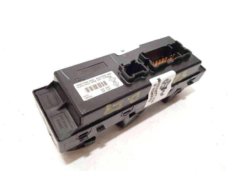 Recambio de mando elevalunas delantero izquierdo para renault kadjar 1.2 tce energy referencia OEM IAM 254011766R - Blanco 3