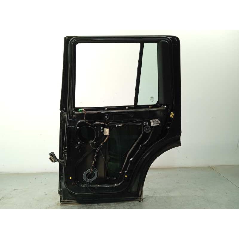 Recambio de puerta trasera derecha para land rover discovery 2.7 td v6 cat referencia OEM IAM BFA780100  