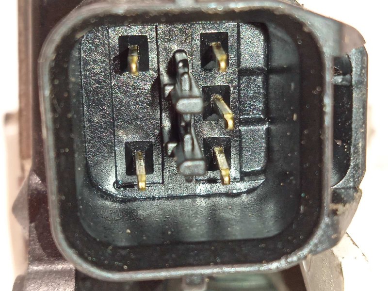 Recambio de cerradura puerta delantera izquierda para mitsubishi outlander (cw0) 2.0 di-d cat referencia OEM IAM MN167831  