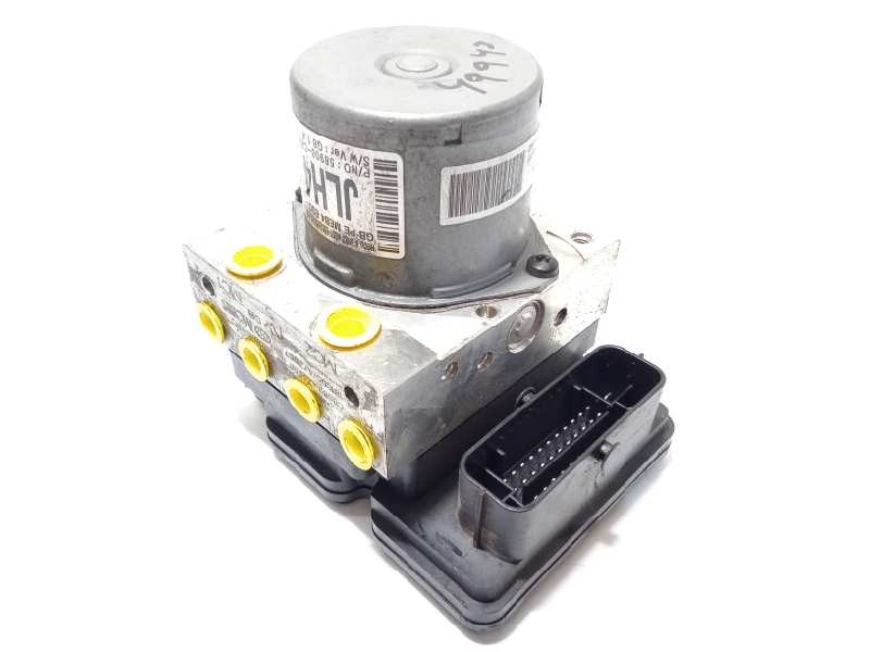 Recambio de abs para hyundai i20 active tecno referencia OEM IAM 58920C8390 6158945200 C858924650