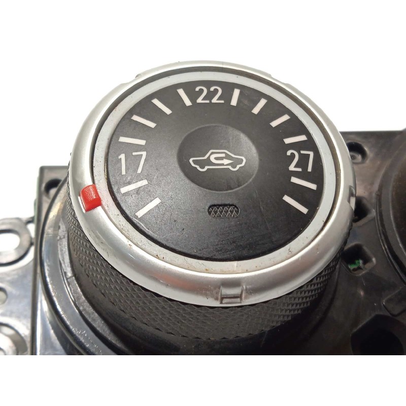 Recambio de mando climatizador para mitsubishi outlander (cw0) 2.0 di-d cat referencia OEM IAM 7820A115XB  