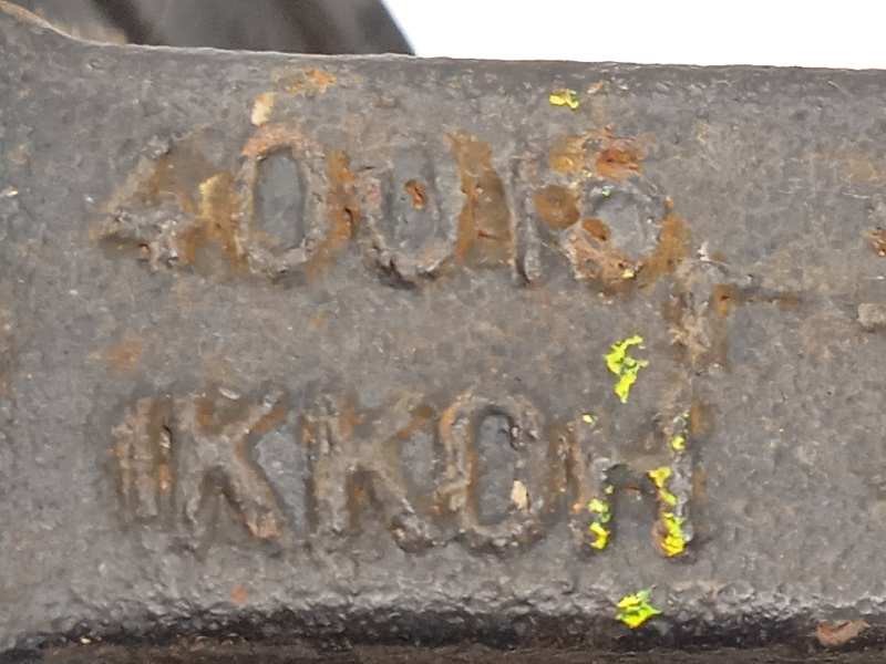 Recambio de mangueta delantera izquierda para nissan pulsar (c13) acenta referencia OEM IAM 400151KK0H 40202BA60A 400151KK0A