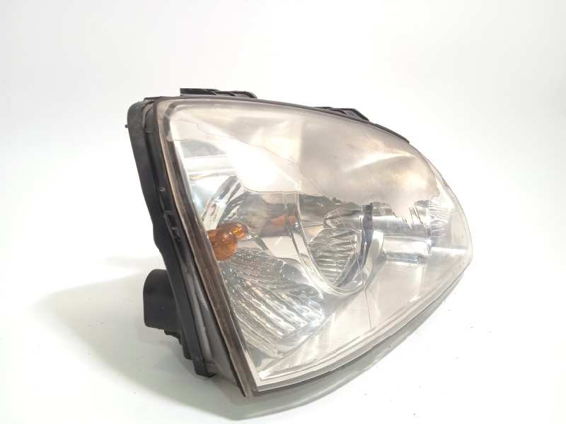 Recambio de faro derecho para kia carens 2.0 crdi ex monovolumen referencia OEM IAM 0K2JA51030  