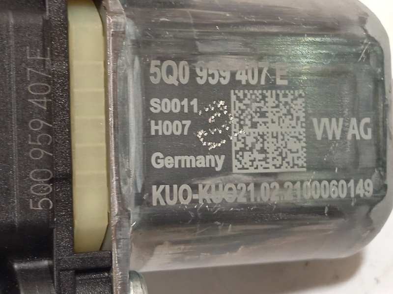 Recambio de elevalunas trasero izquierdo para skoda kodiaq 2.0 tdi referencia OEM IAM 565839461A  5Q0959407E
