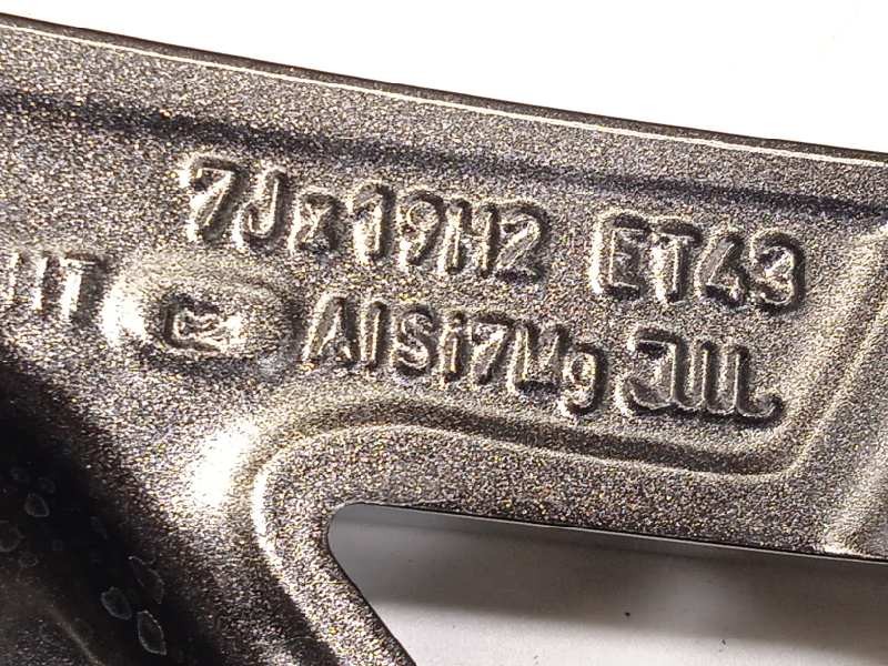 Recambio de llanta para skoda kodiaq 2.0 tdi referencia OEM IAM 565601025M  565601025MHA7