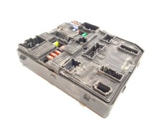 Recambio de caja reles / fusibles para nissan pulsar (c13) acenta referencia OEM IAM 284B73ZL0A  