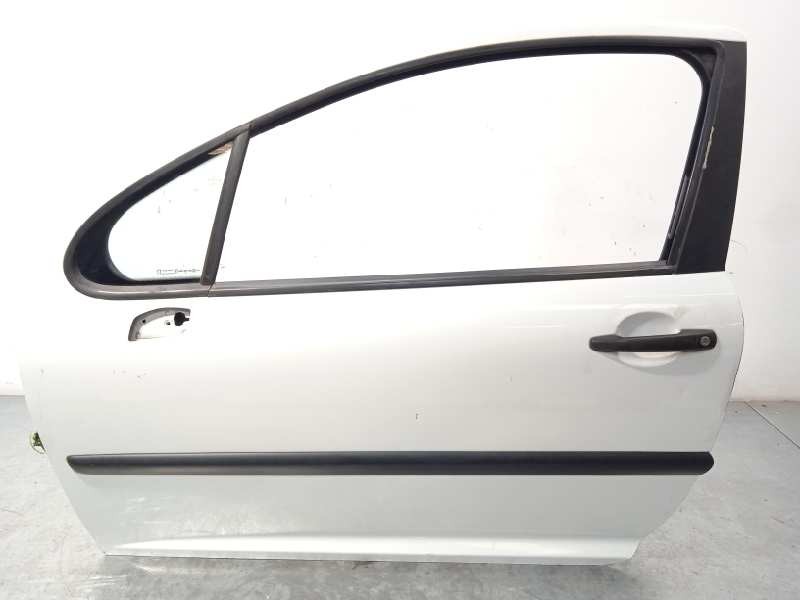 Recambio de puerta delantera izquierda para peugeot 207 sport referencia OEM IAM 9002AN  