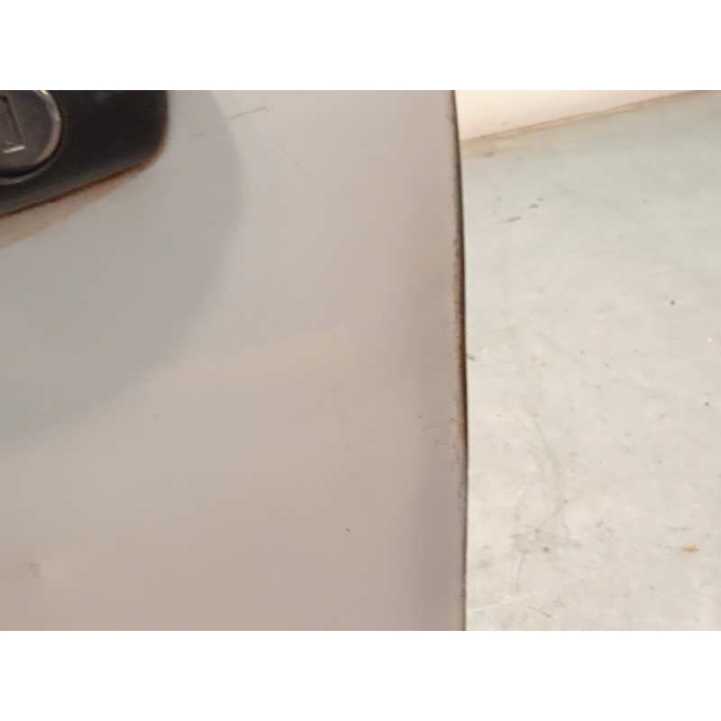 Recambio de puerta delantera izquierda para peugeot 207 sport referencia OEM IAM 9002AN  