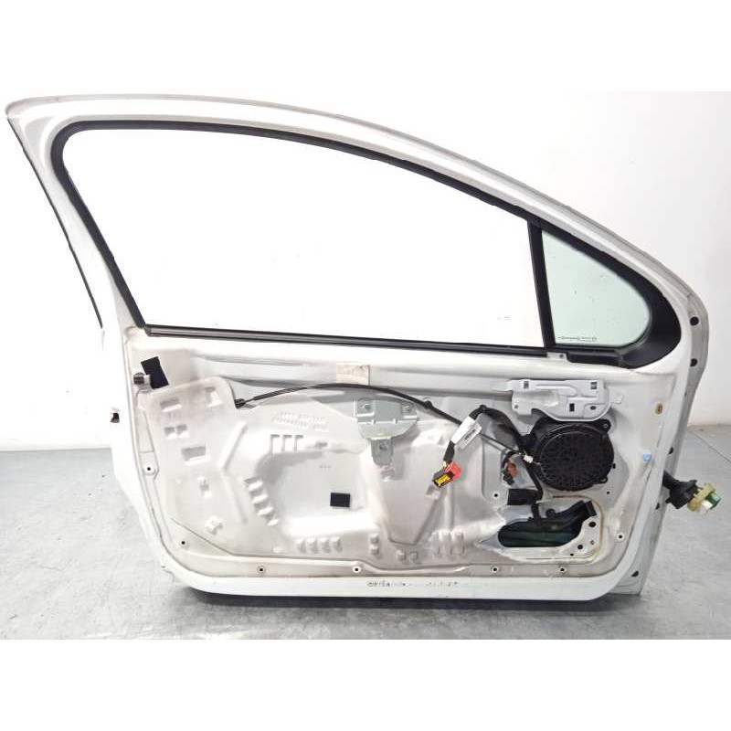 Recambio de puerta delantera izquierda para peugeot 207 sport referencia OEM IAM 9002AN  