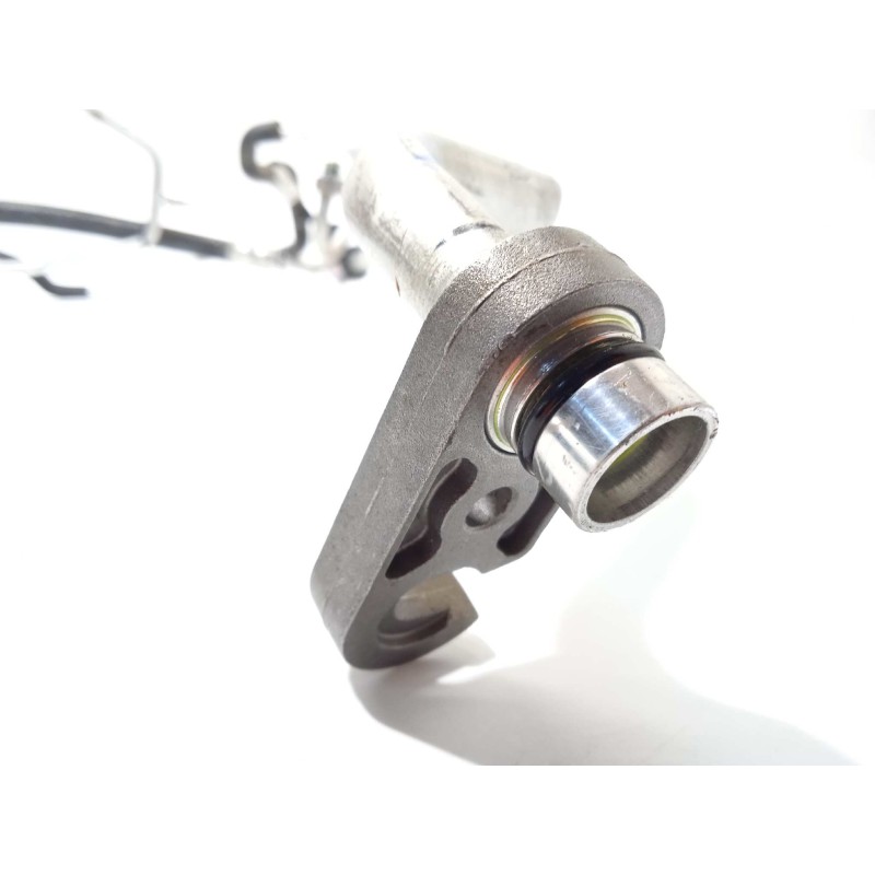 Recambio de tubos aire acondicionado para mazda 3 berlina (bp) referencia OEM IAM NOREF  