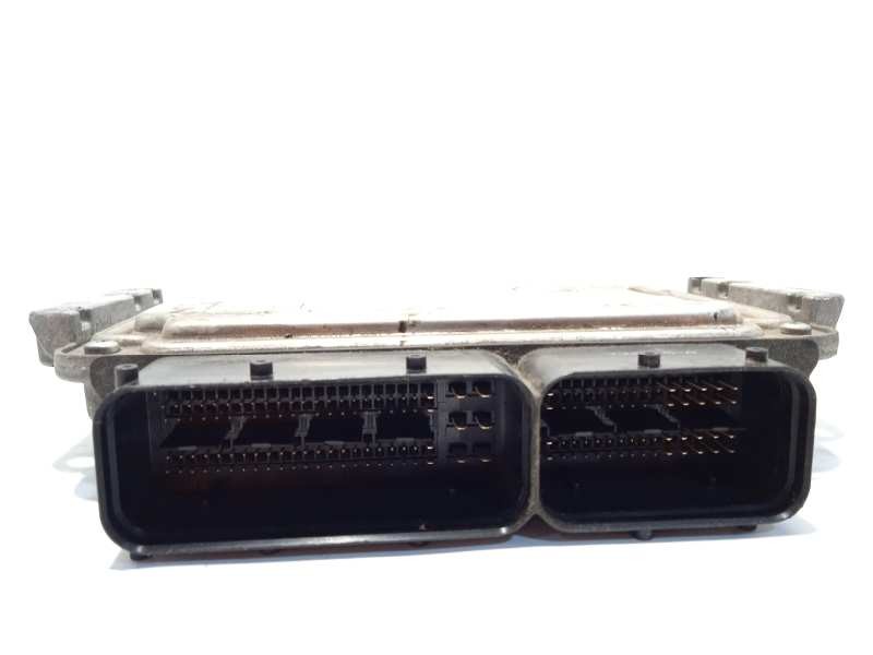 Recambio de centralita motor uce para alfa romeo giulietta (191) distinctive referencia OEM IAM 51903003  0281015951