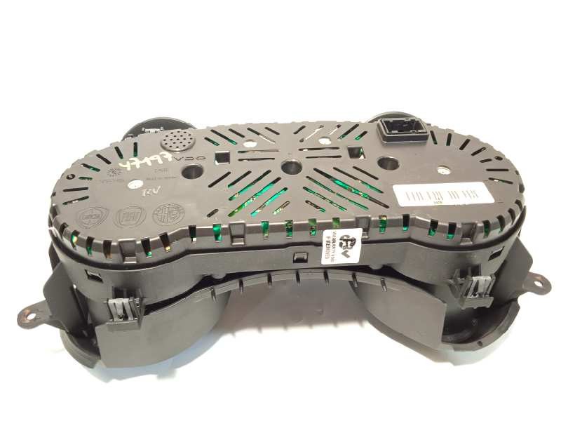 Recambio de cuadro instrumentos para alfa romeo giulietta (191) distinctive referencia OEM IAM 50516478  A2C53352738