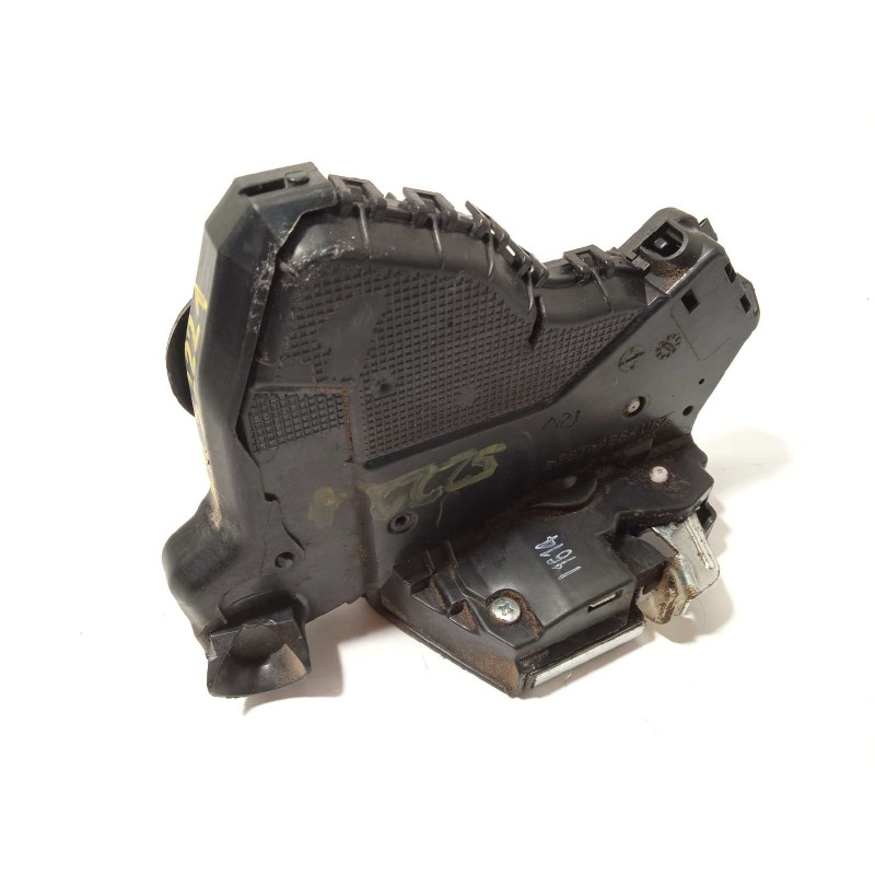 Recambio de cerradura puerta delantera derecha para toyota auris 1.8 16v (híbrido) referencia OEM IAM 6903005130  