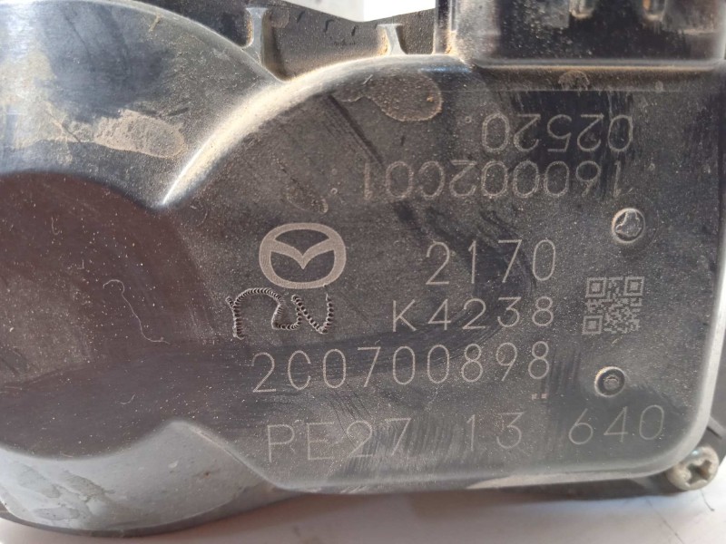 Recambio de caja mariposa para mazda 3 berlina (bp) referencia OEM IAM PE2713640  