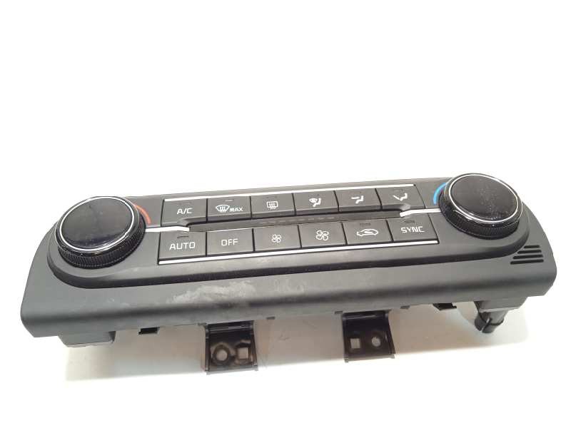 Recambio de mando climatizador para kia ceed 1.4 tgdi cat referencia OEM IAM 97250J7202  