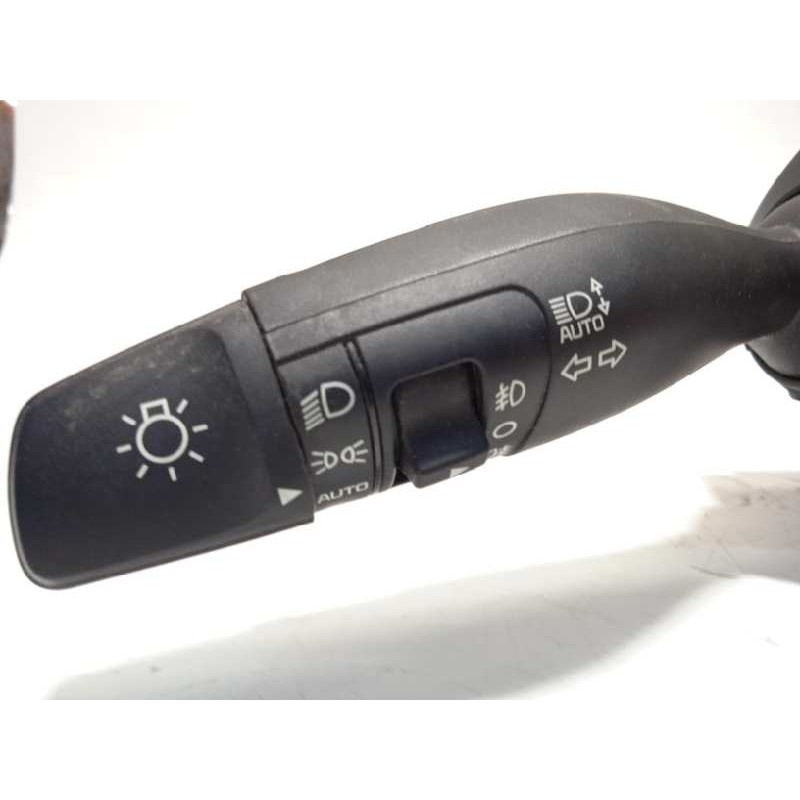 Recambio de mando intermitentes para kia ceed 1.4 tgdi cat referencia OEM IAM 93404J7960  