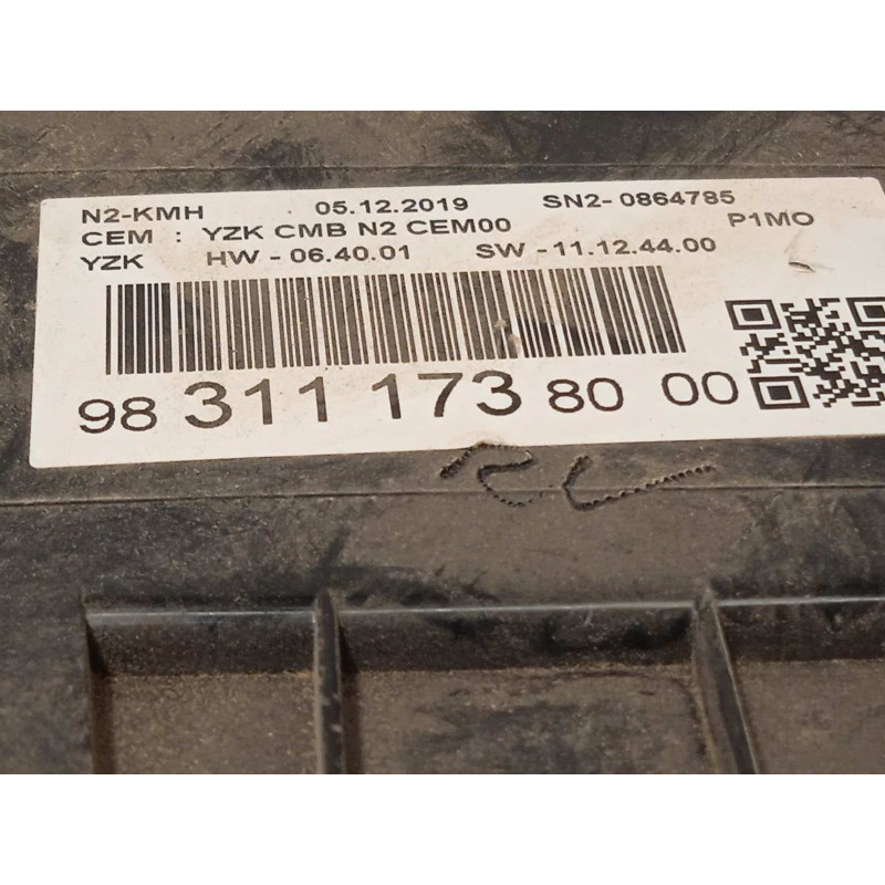 Recambio de cuadro instrumentos para opel crossland x 1.2 referencia OEM IAM 9831117380  