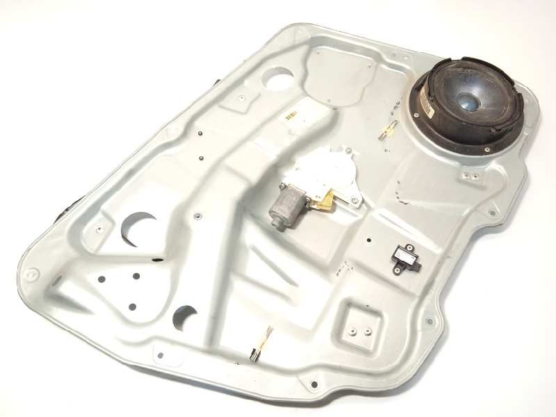 Recambio de elevalunas delantero izquierdo para mercedes-benz clase m (w164) 420 / 450 cdi (164.128) referencia OEM IAM A2518200