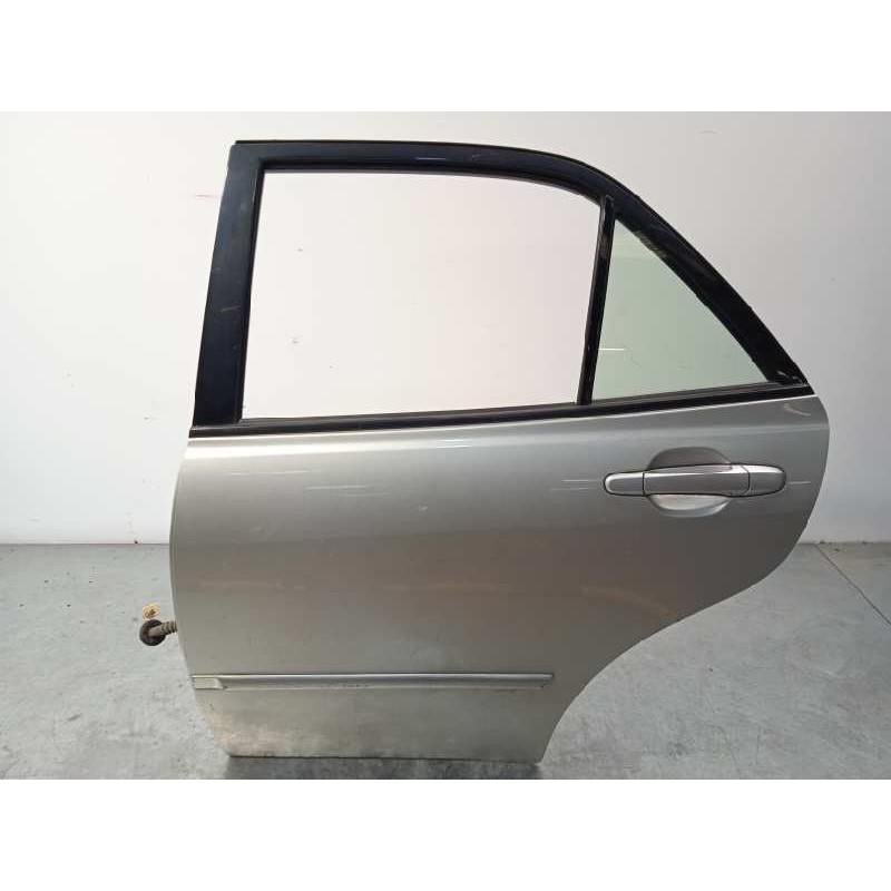 Recambio de puerta trasera izquierda para lexus is200 (gxe10) 2.0 cat referencia OEM IAM 6700453011  