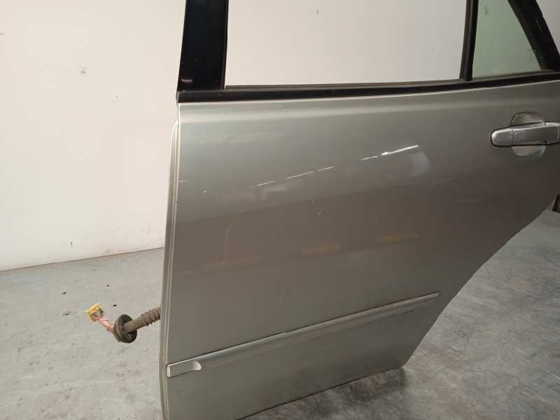 Recambio de puerta trasera izquierda para lexus is200 (gxe10) 2.0 cat referencia OEM IAM 6700453011  