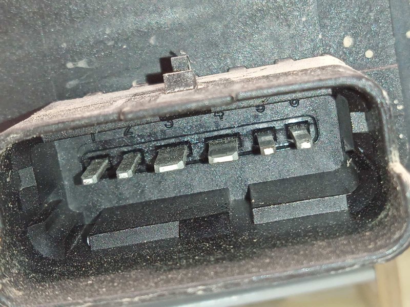 Recambio de elevalunas trasero derecho para opel crossland x 1.2 referencia OEM IAM 39187592  