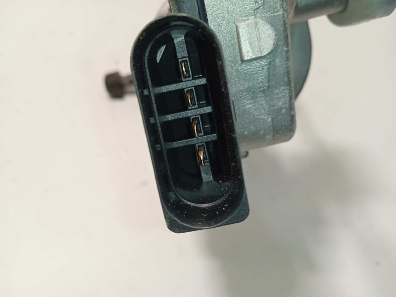 Recambio de motor limpia delantero para opel crossland x 1.2 referencia OEM IAM 39109362  3397021919