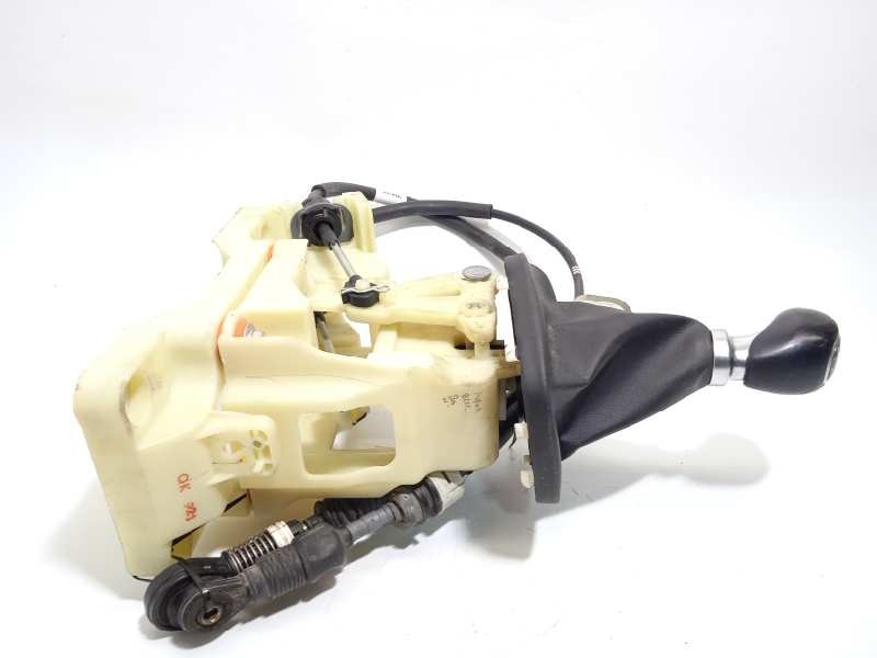 Recambio de palanca cambio para hyundai i10 basis referencia OEM IAM 43794B4000  