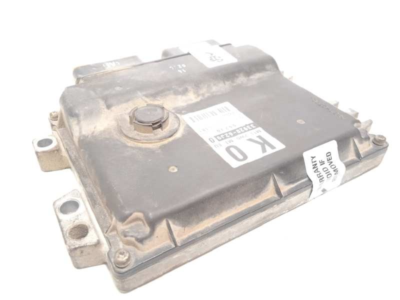 Recambio de centralita motor uce para suzuki swift berlina (mz) gl (5-ptas.) referencia OEM IAM 3392062J0  MB1123000381