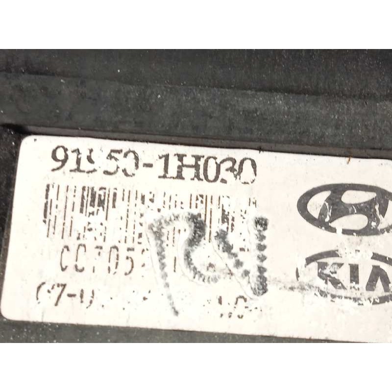 Recambio de caja reles / fusibles para hyundai i30 classic referencia OEM IAM 919501H030  