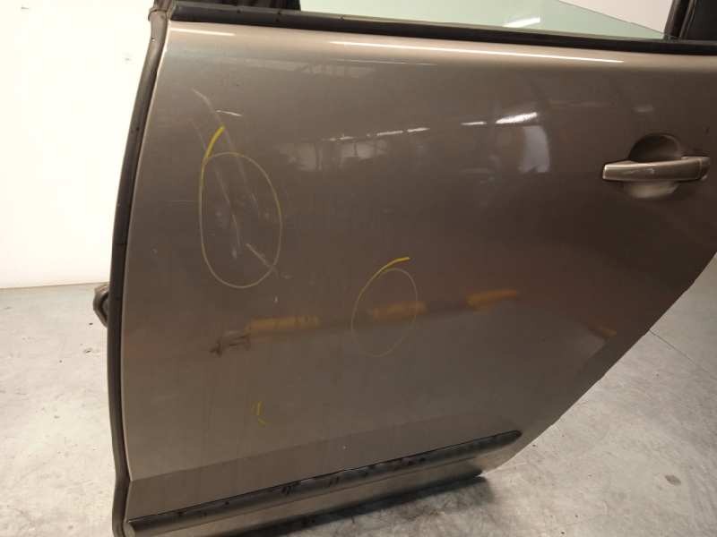 Recambio de puerta trasera izquierda para peugeot 3008 confort referencia OEM IAM 9006Q1  