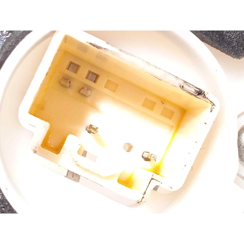 Recambio de cerradura puerta delantera derecha para mazda 2 lim. () 1.5 16v cat referencia OEM IAM DA6C72310  