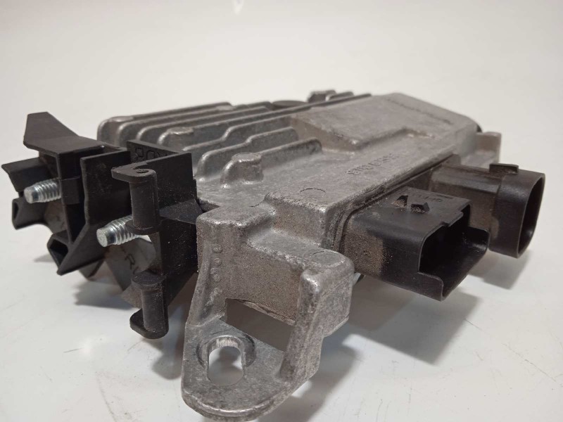 Recambio de modulo electronico para citroën c4 picasso 1.2 12v e-thp referencia OEM IAM 9819598180  