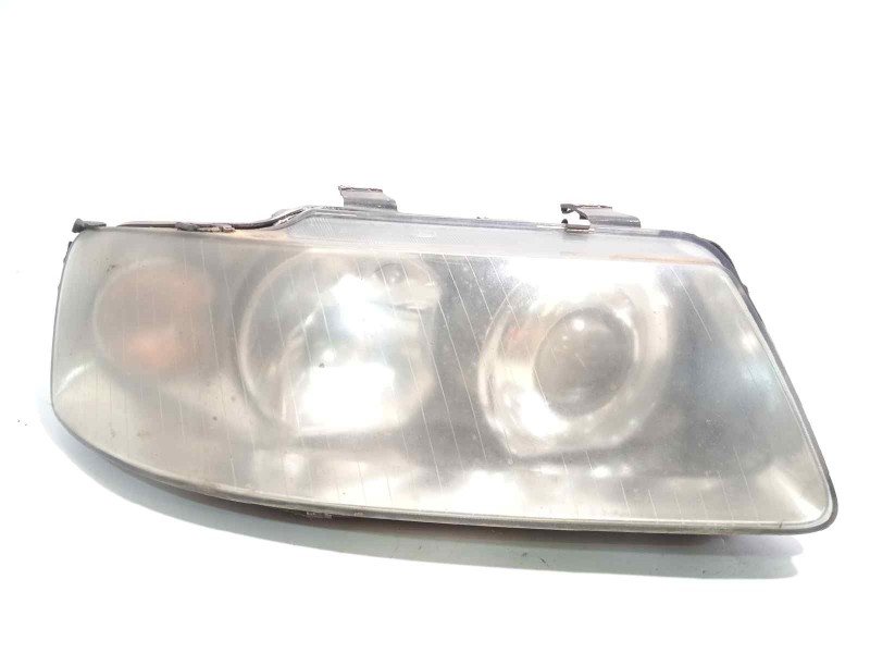 Recambio de faro derecho para audi a3 (8l) 1.8 20v turbo referencia OEM IAM 8L0941004AF  