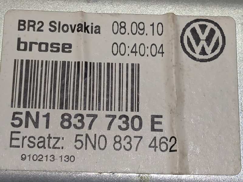 Recambio de elevalunas delantero derecho para volkswagen tiguan (5n1) 2.0 tdi referencia OEM IAM 5N1837730E  5N0959702E