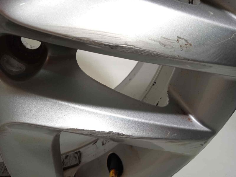 Recambio de llanta para volkswagen tiguan (5n1) 2.0 tdi referencia OEM IAM 5N0601025  5N06010258Z8