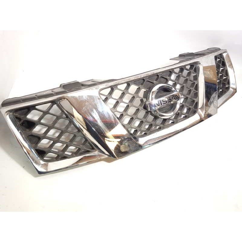 Recambio de rejilla delantera para nissan pathfinder (r51) 2.5 dci diesel cat referencia OEM IAM 62310EB400  