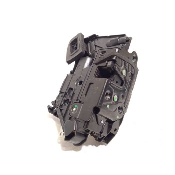 CERRADURA PUERTA DELANTERA DERECHA 5K1837016D 