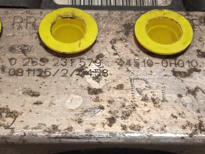 Recambio de abs para toyota aygo (kgb/wnb) live referencia OEM IAM 445100H010 0265800441 0265231579