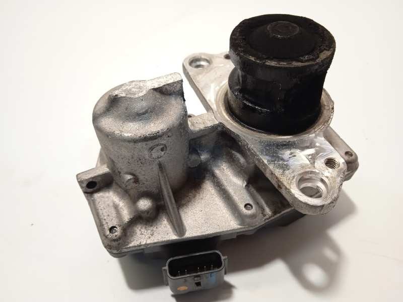 Recambio de valvula egr para renault megane iv berlina 5p bose-edition referencia OEM IAM 147109816R  8201061904