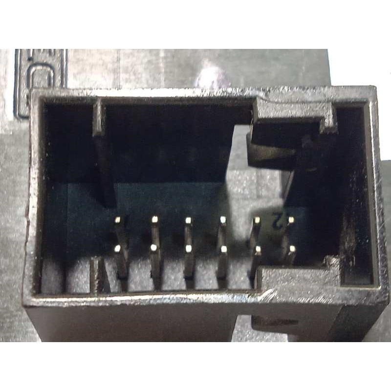 Recambio de mando multifuncion para fiat qubo (300) trekking referencia OEM IAM 735499703  