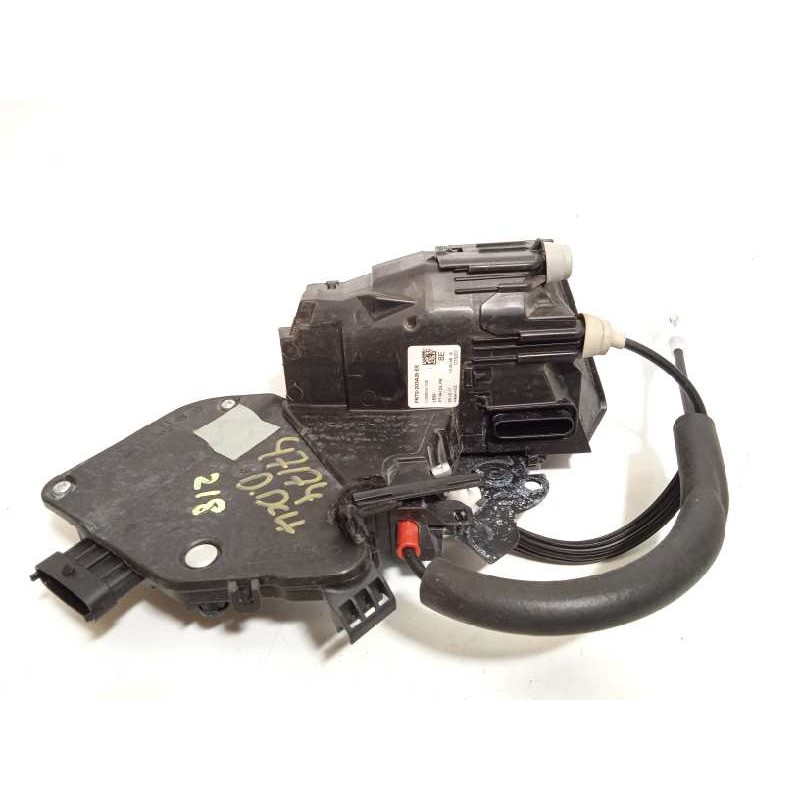 Recambio de cerradura puerta delantera derecha para land rover discovery sport hse referencia OEM IAM FK72203A28EE  