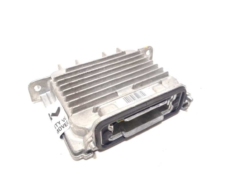 Recambio de centralita faros xenon para ford c-max trend referencia OEM IAM 89089352  1697303