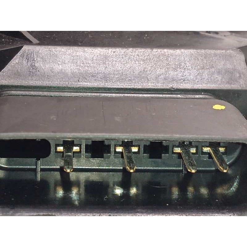 Recambio de cerradura puerta delantera derecha para ford c-max trend referencia OEM IAM AM5AU21812BC  2048282