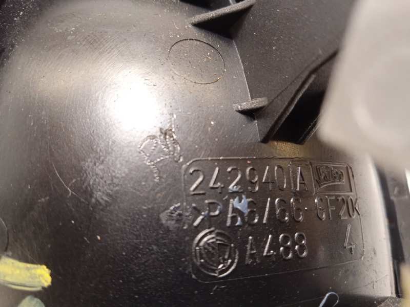 Recambio de maneta exterior lateral izquierda para fiat qubo (300) trekking referencia OEM IAM 242940A  735545496