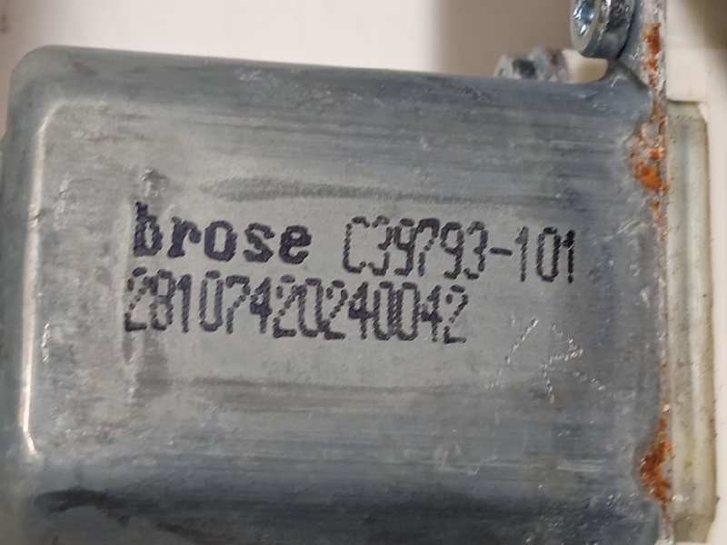 Recambio de elevalunas trasero izquierdo para land rover discovery sport hse referencia OEM IAM FK7227001AD  LR078974