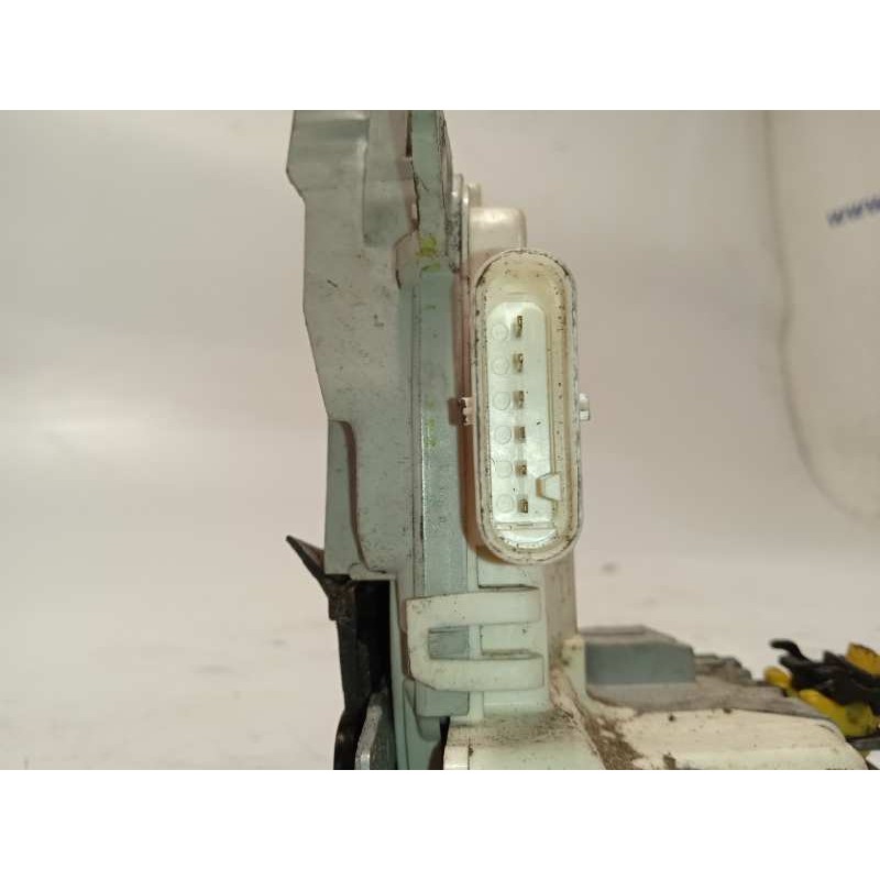 Recambio de cerradura puerta trasera izquierda para seat leon (1p1) stylance / style referencia OEM IAM 1P0839015D  