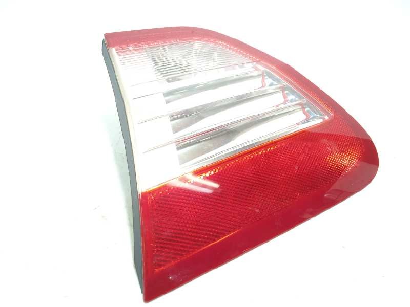 Recambio de piloto trasero derecho interior para mercury milan 3.0 referencia OEM IAM 6N7313404AJ  224904027